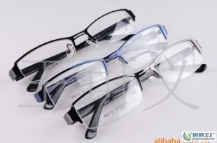 現代暴龍時尚半框眼鏡架6812 多色可選，低價批發的商務與文教良伴